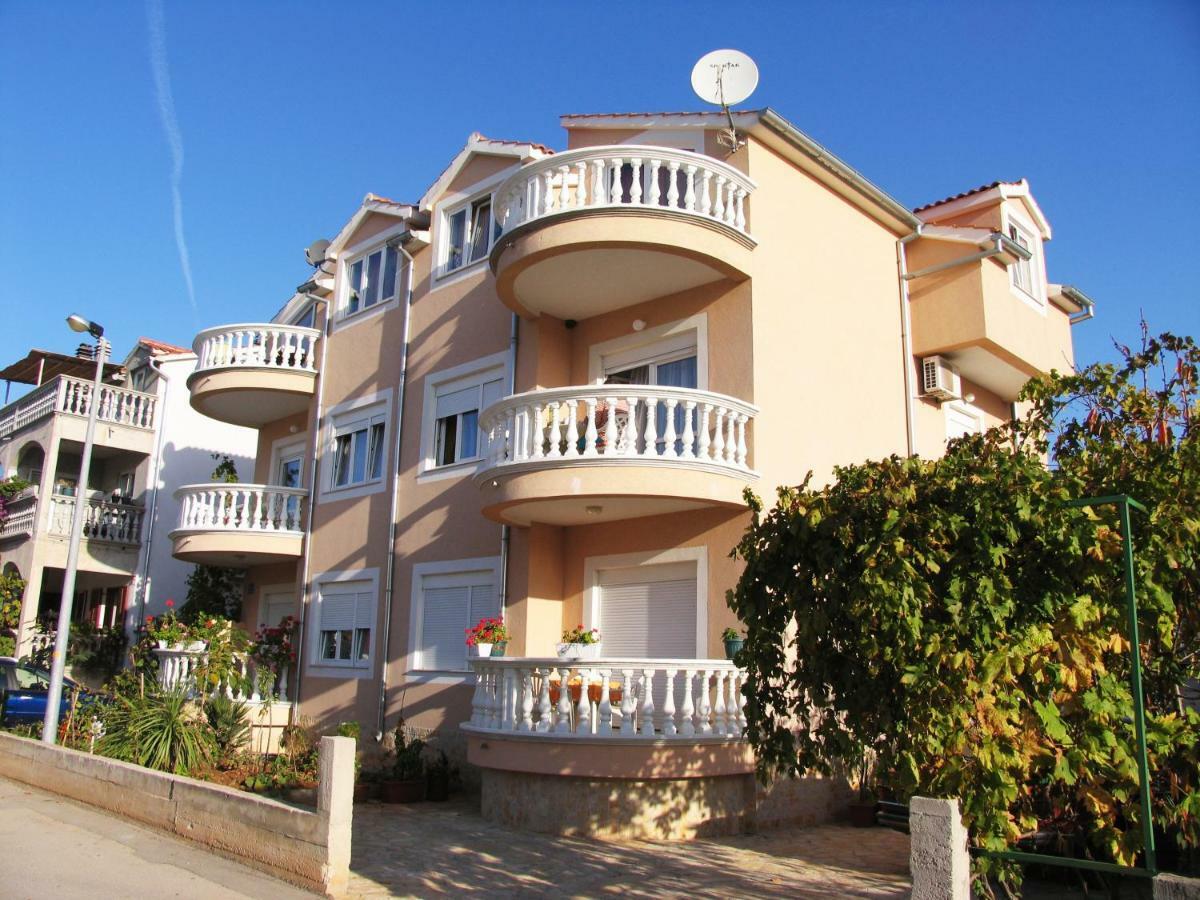 Apartment Bilac Vodice Exterior photo